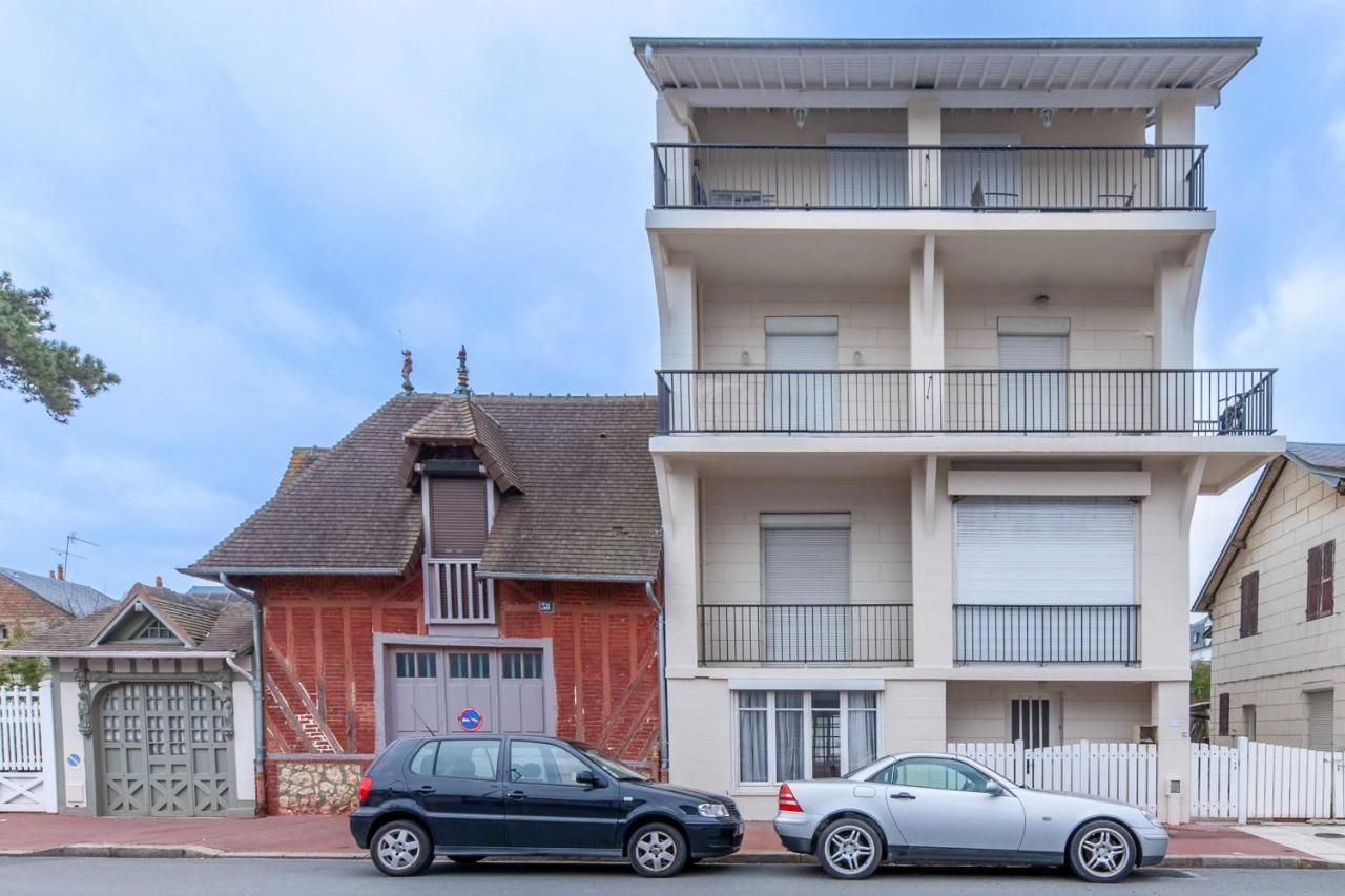 2-Bedroom Apartment With Balcony Near Hippodrome Deauville Ngoại thất bức ảnh